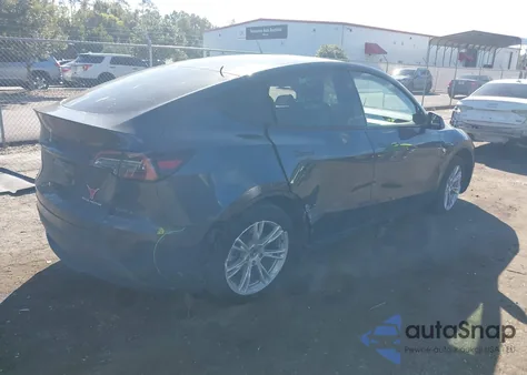 2024 Tesla Model Y Long Range Dual Motor All-Wheel Drive из США, поврежденный, VIN 7SAYGDEE8RA234511